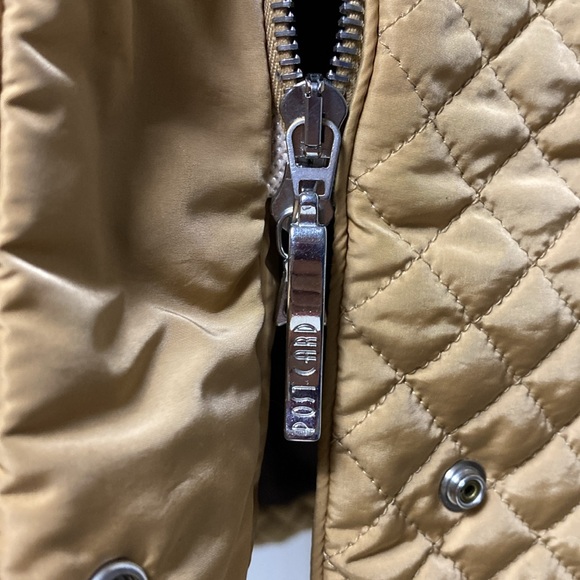 Post card quilted high quality trench coat in colour gold! Outerwear Size 6 - Picture 17 of 17